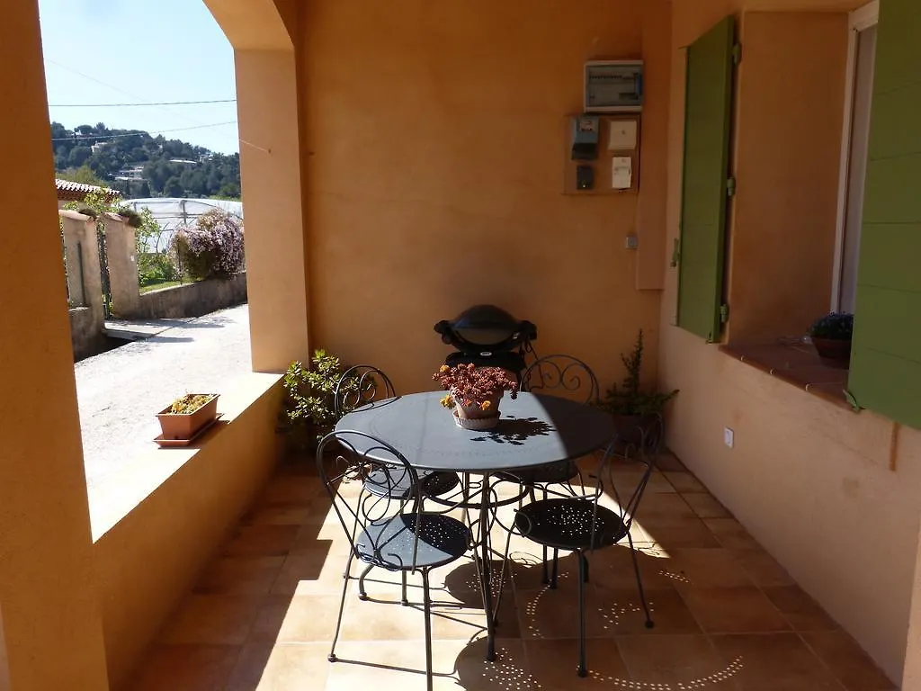 Couette-café Gîte du Pagoulin - Chambres d'hôtes Hyères France